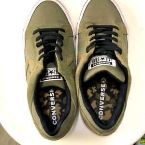 🛑 Green Army print Converse all star, tennis shoes